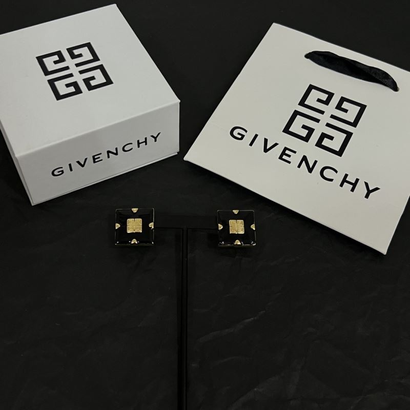 GIVENCHY
